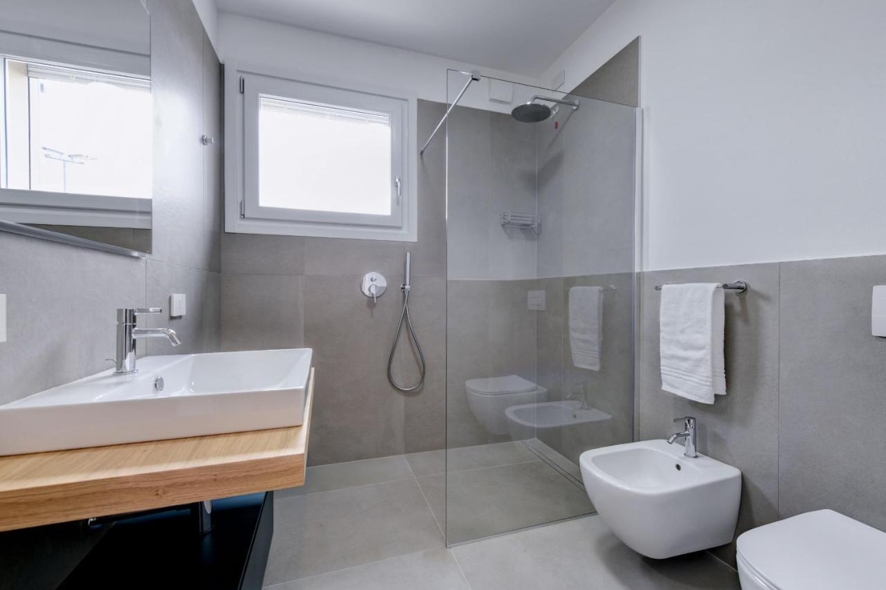 Opalia Residence - Garda Lake Lifestyle Apartment Пескиера дел Гарда Екстериор снимка