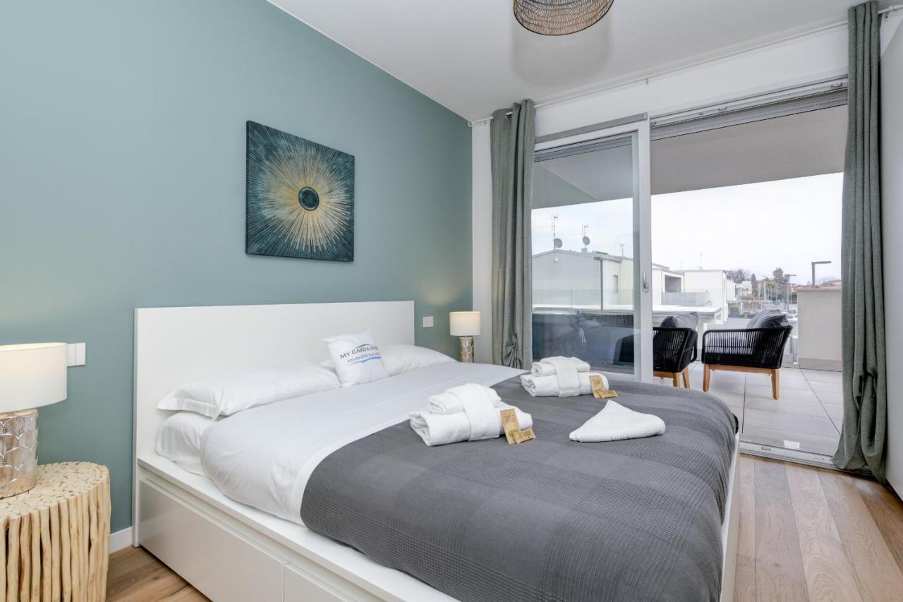 Opalia Residence - Garda Lake Lifestyle Apartment Пескиера дел Гарда Екстериор снимка