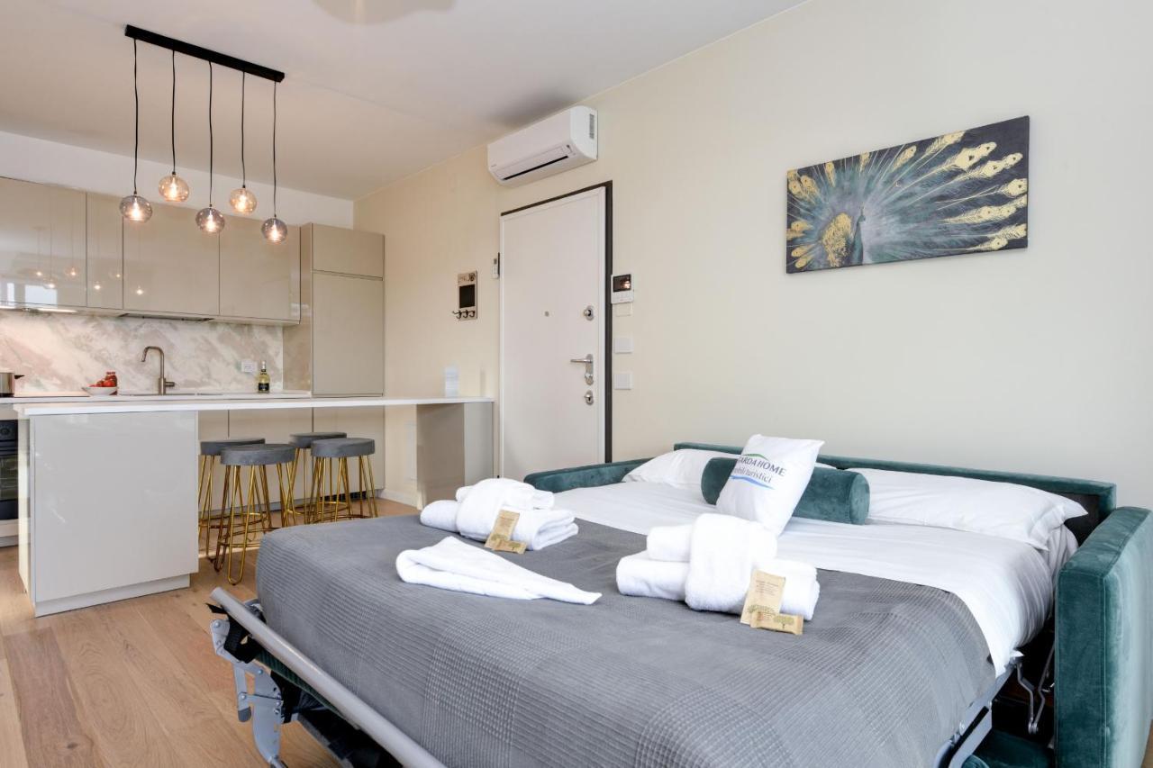Opalia Residence - Garda Lake Lifestyle Apartment Пескиера дел Гарда Екстериор снимка