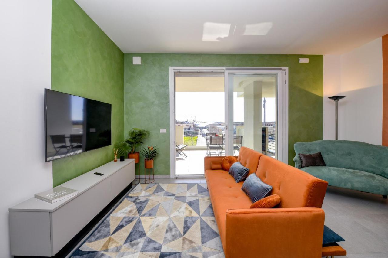Opalia Residence - Garda Lake Lifestyle Apartment Пескиера дел Гарда Екстериор снимка