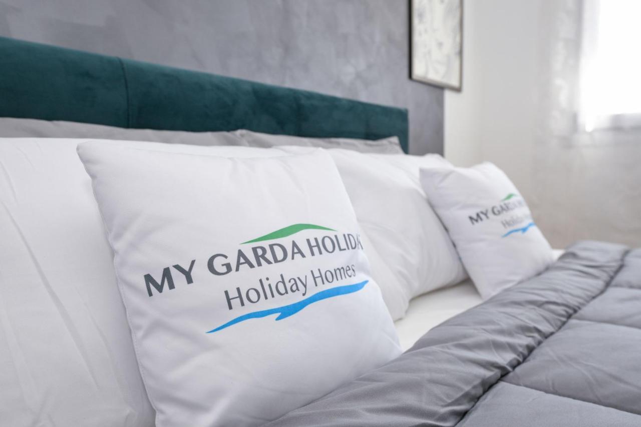 Opalia Residence - Garda Lake Lifestyle Apartment Пескиера дел Гарда Екстериор снимка