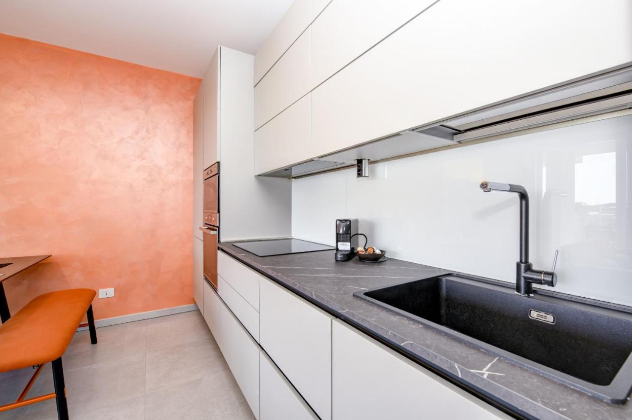 Opalia Residence - Garda Lake Lifestyle Apartment Пескиера дел Гарда Екстериор снимка